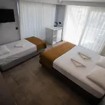 Sav-ir Aparthotel